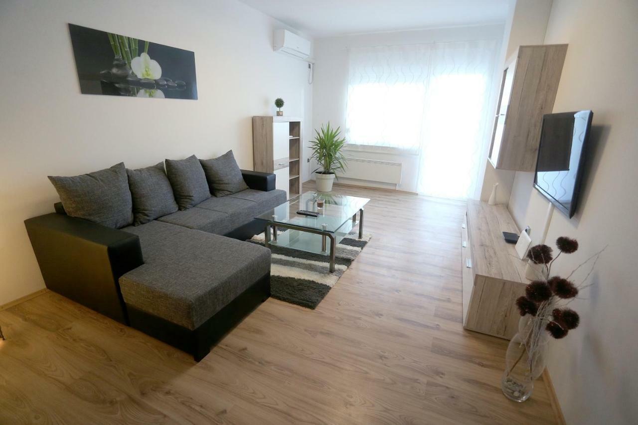 Apartman Tara Zagabria Esterno foto