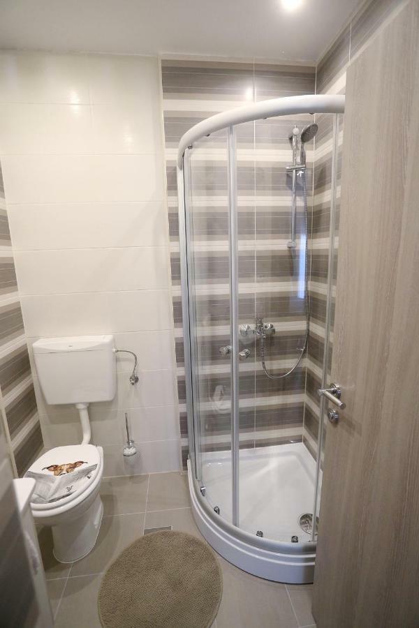 Apartman Tara Zagabria Esterno foto